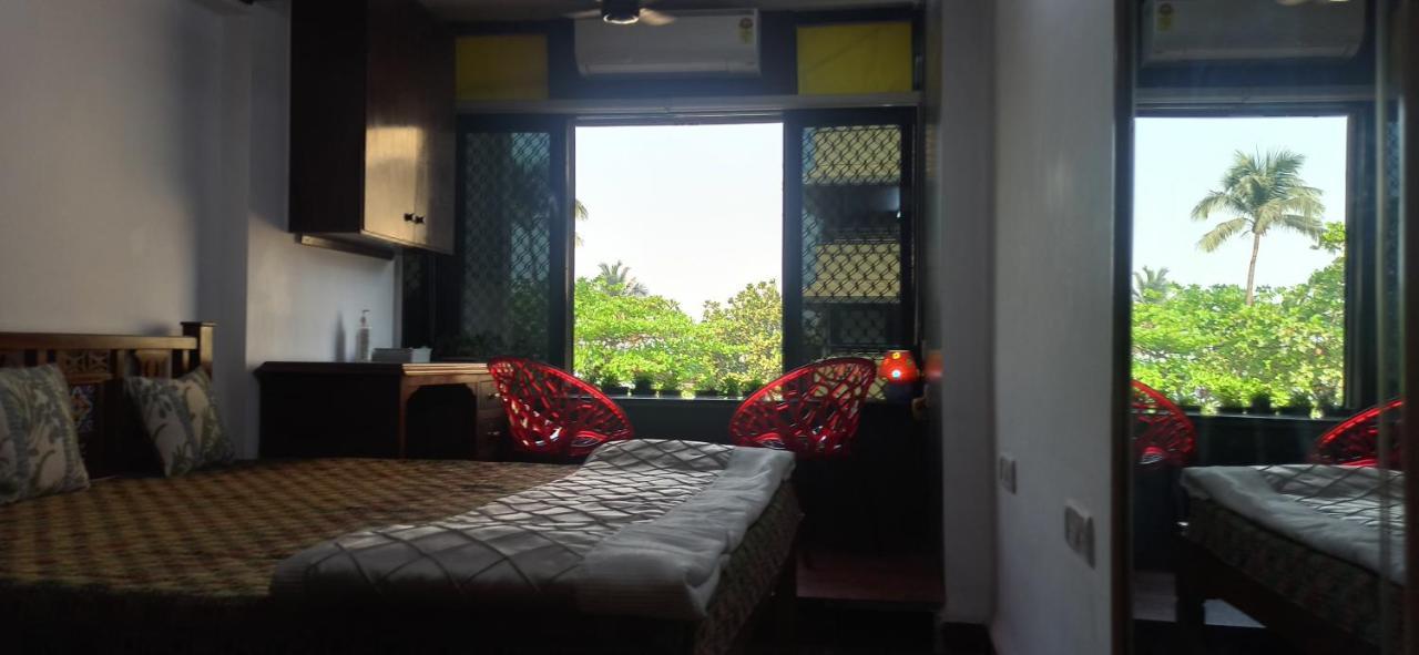 Cozy Private Ac Studio By The Sea Bandstand Bandra W Mumbai Nr Taj Lands End Leilighet Eksteriør bilde